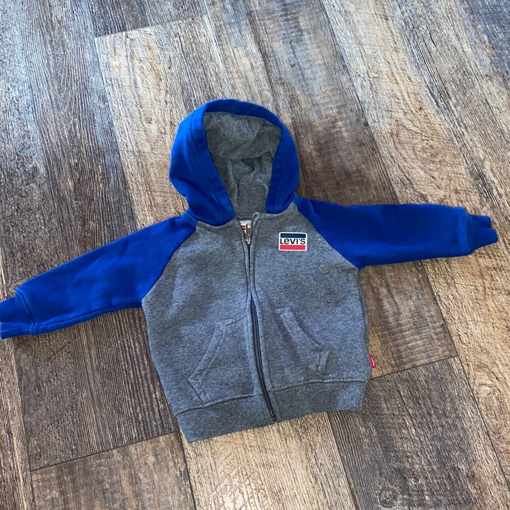 Boys Levi’s sweatshirt jacket size 12 months